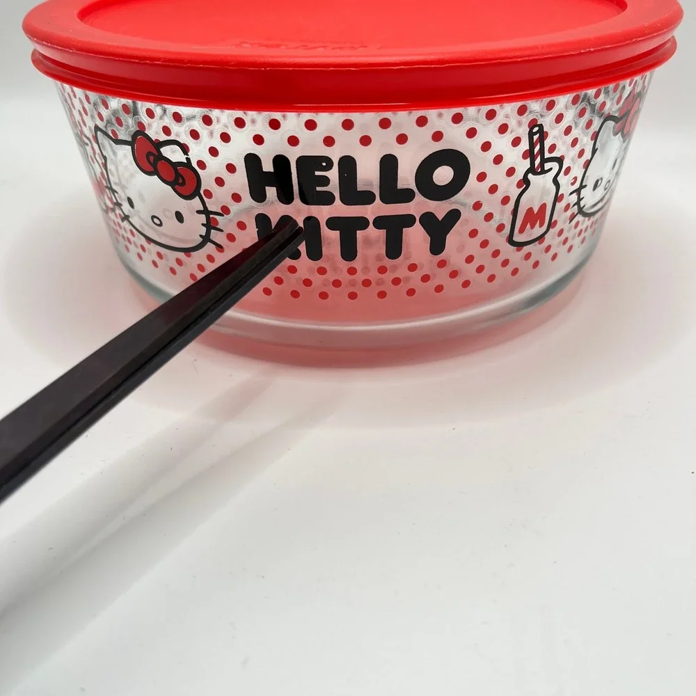 Pyrex Hello Kitty Glass Food Storage Set Red Polka Dot 2pc Round Bowls with Lids